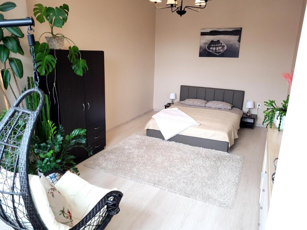 Cozy 2 Room Apartment In The Oldtown Of ไคลเพดา ภายนอก รูปภาพ