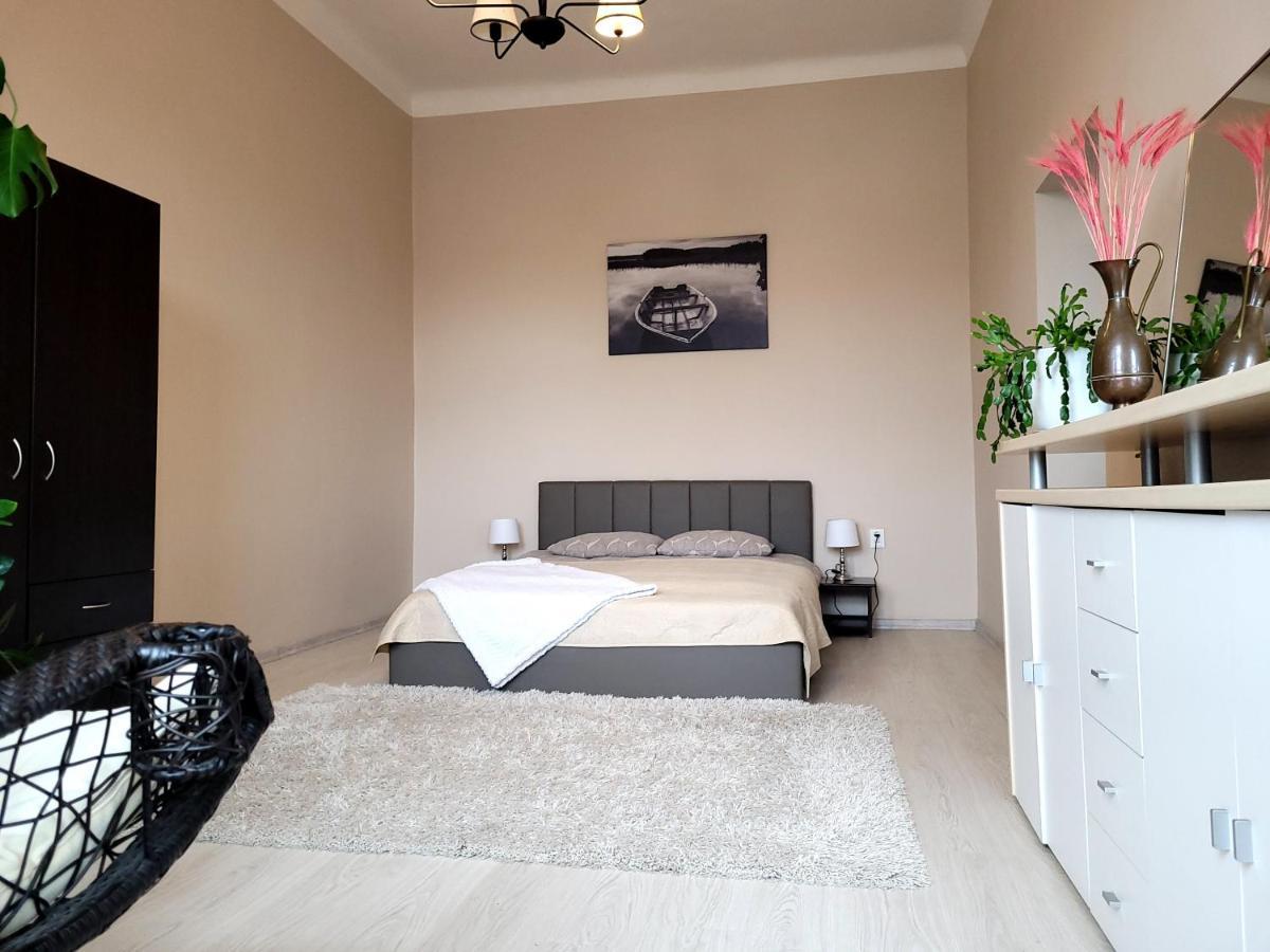Cozy 2 Room Apartment In The Oldtown Of ไคลเพดา ภายนอก รูปภาพ